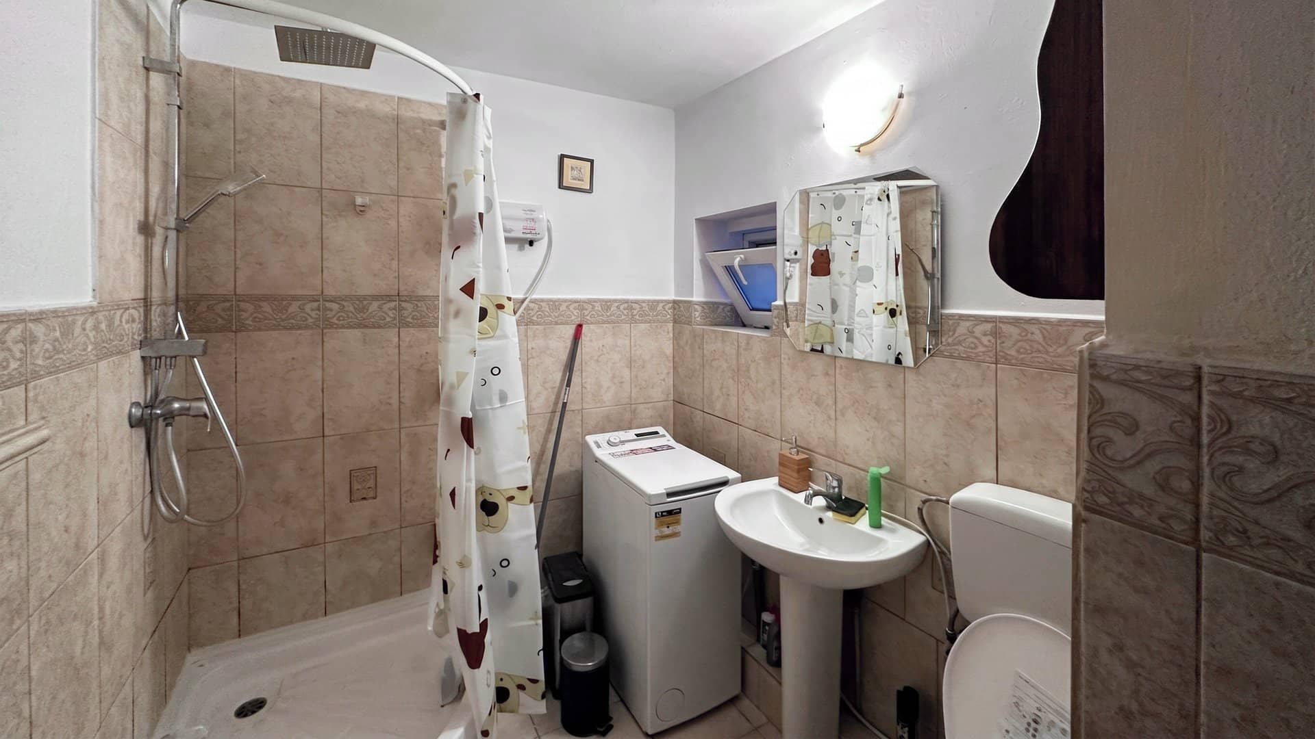 Închiriez apartament 3 camere la pret de 2 Tineretului , Bdul Tineretului — fotografia 3 din 9