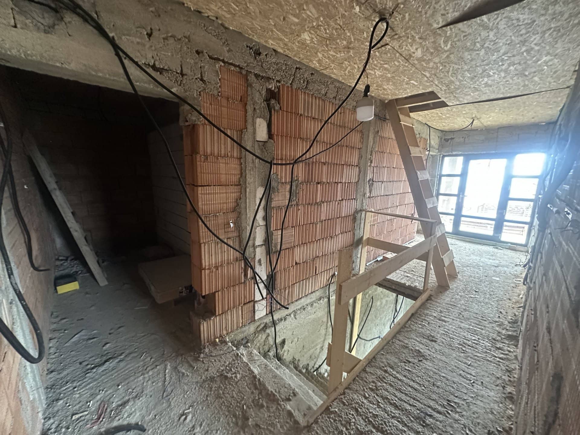 STEFANESTII DE JOS, CASA P+1E, TEREN 242 MP! — fotografia 15 din 31