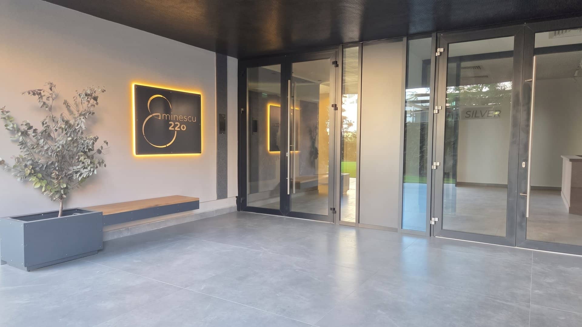 Apartament premium cu 4 camere – Strada Mihai Eminescu, Sector 2, București — fotografia 2 din 10