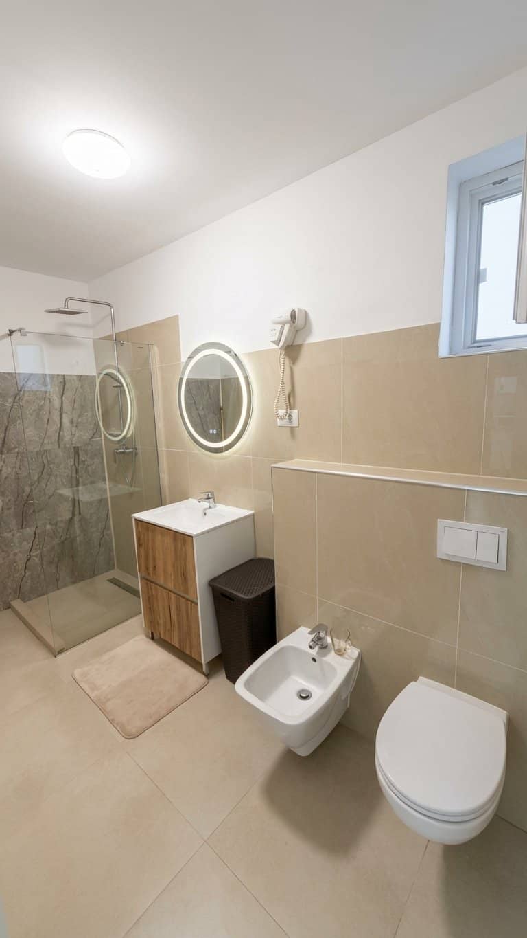 Vilă modernă cu 4 camere în Pantelimon, gata de mutat — fotografia 19 din 19
