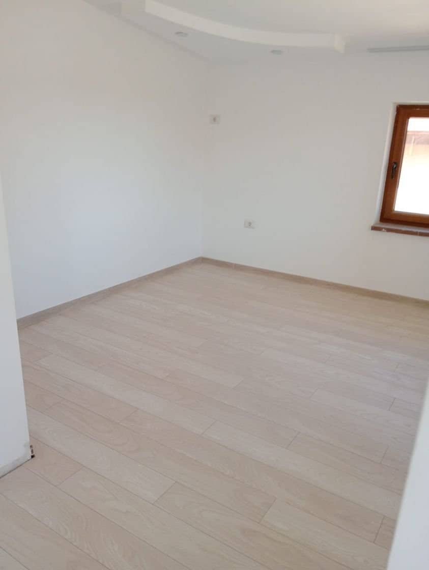 SUPER OCAZIE SE VINDE CASA IN ZONA FUNDENI — fotografia 36 din 41
