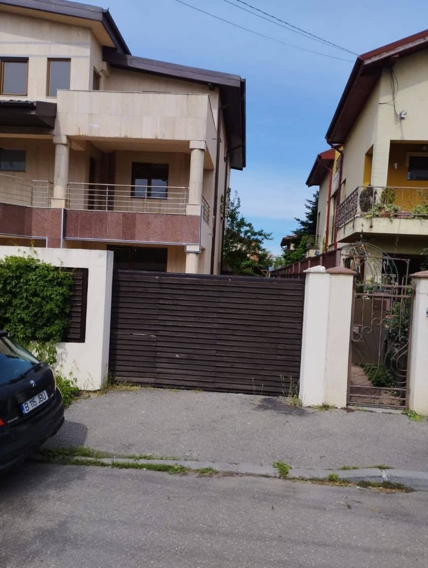 SUPER OCAZIE SE VINDE CASA IN ZONA FUNDENI — fotografia 39 din 41