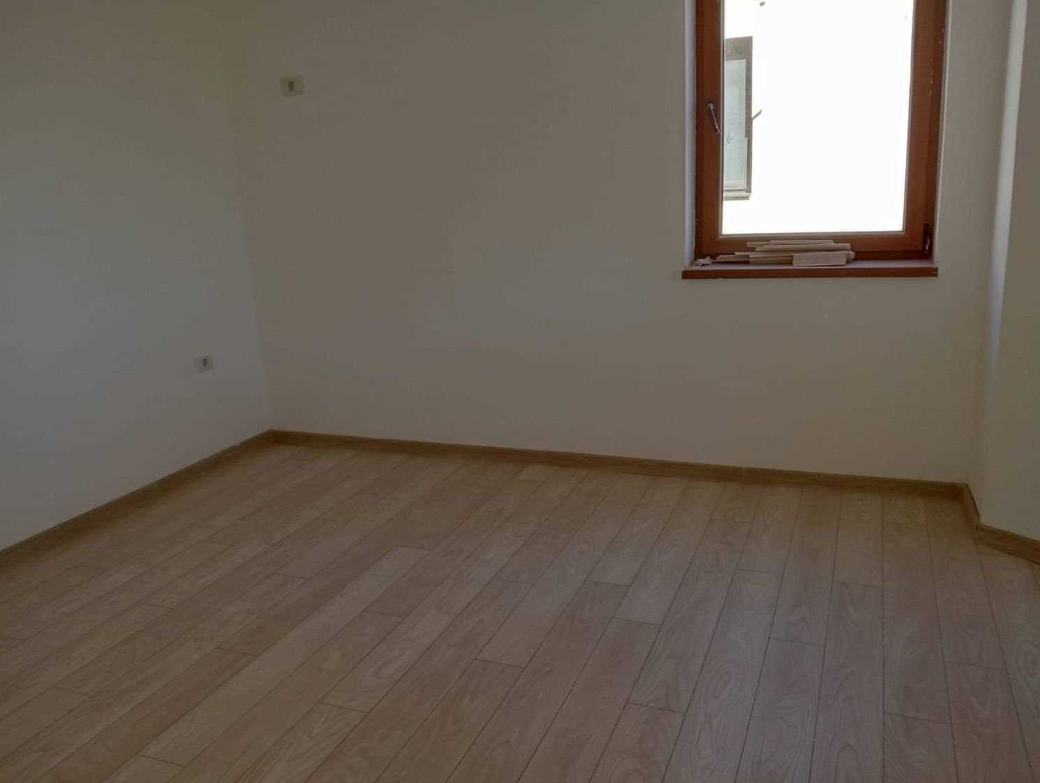 SUPER OCAZIE SE VINDE CASA IN ZONA FUNDENI — fotografia 35 din 41