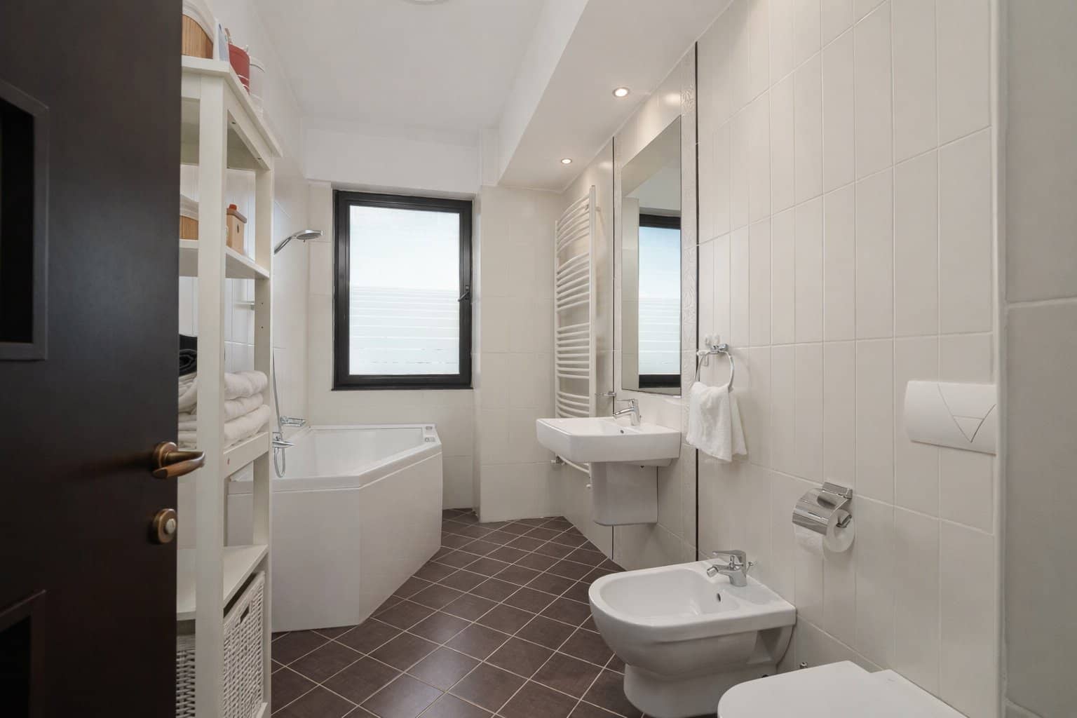 Apartament 4 camere – Pipera - Erou Iancu Nicolae – 175 mp – 2 parcări — fotografia 13 din 23