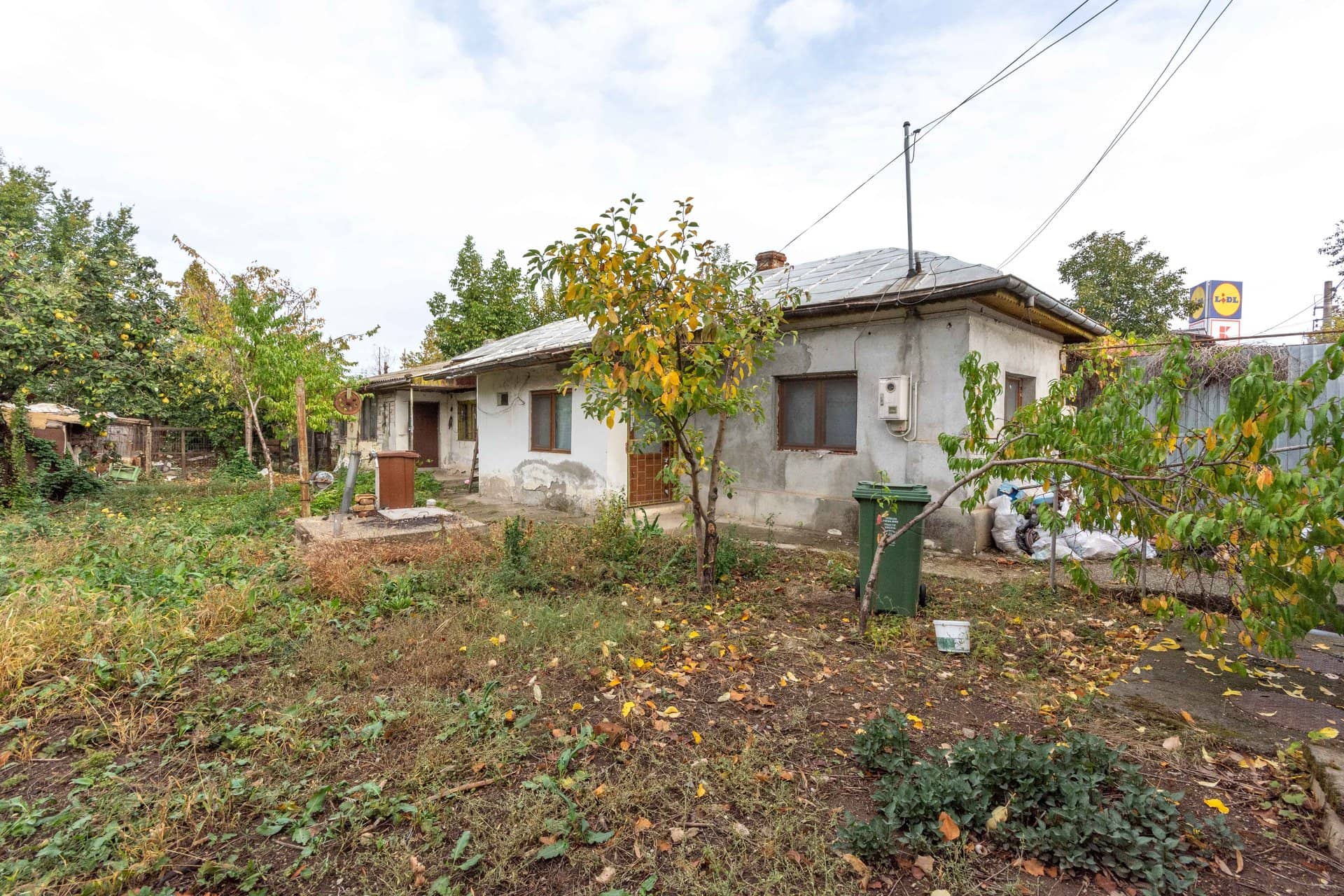 Straulesti - str. Pietrosita nr. 10, Casa demolabila cu teren 388 mp — fotografia 11 din 12