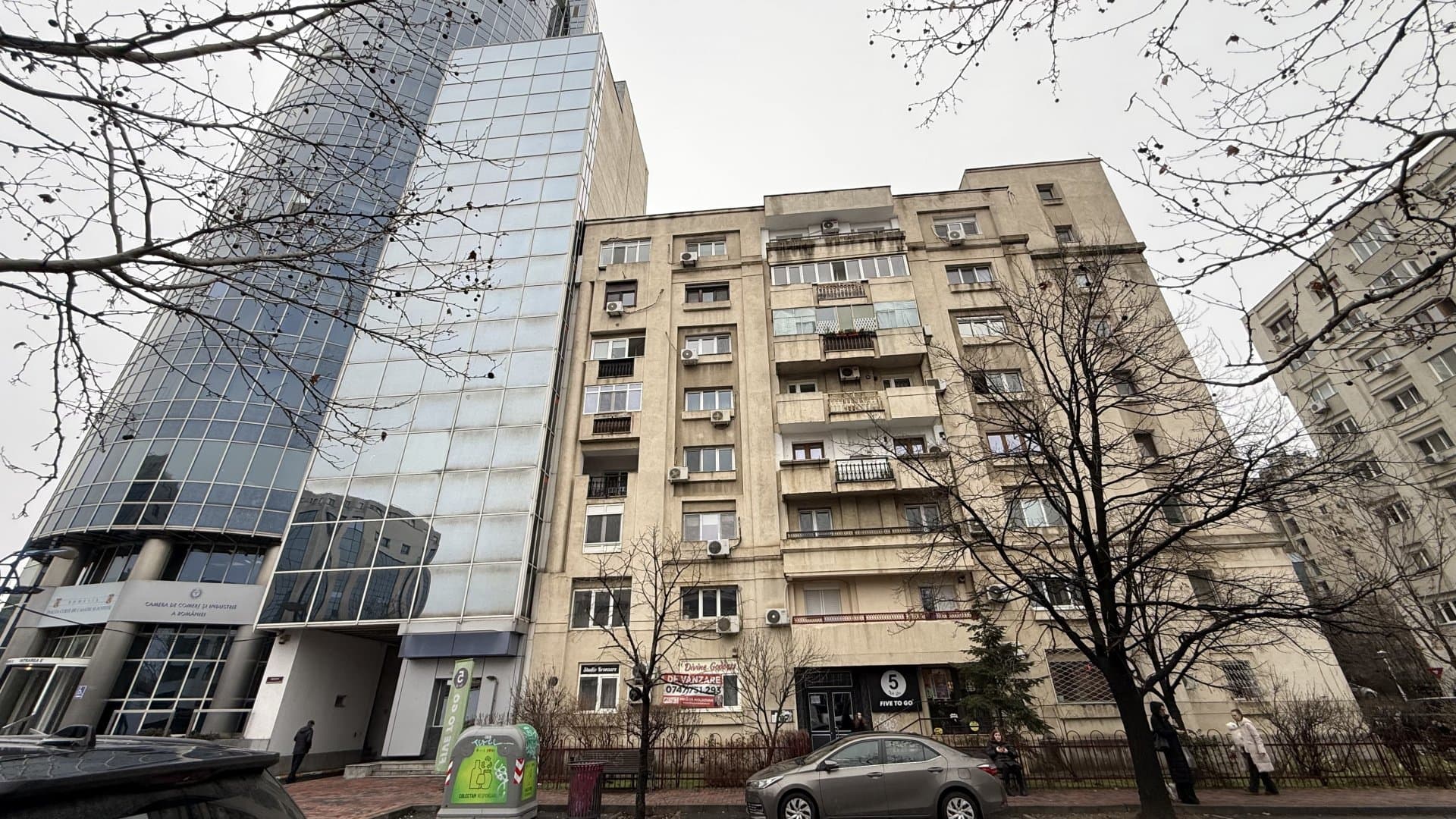 Camera de Comert - Splaiul Unirii 3 camere decomandate, 79 mp - STRADAL