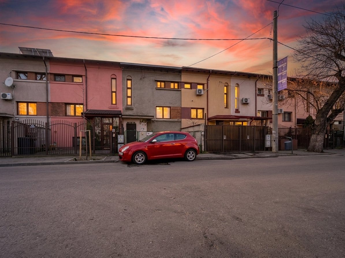 Casă cu 5 camere, Vatra Luminoasa — fotografia 1 din 20
