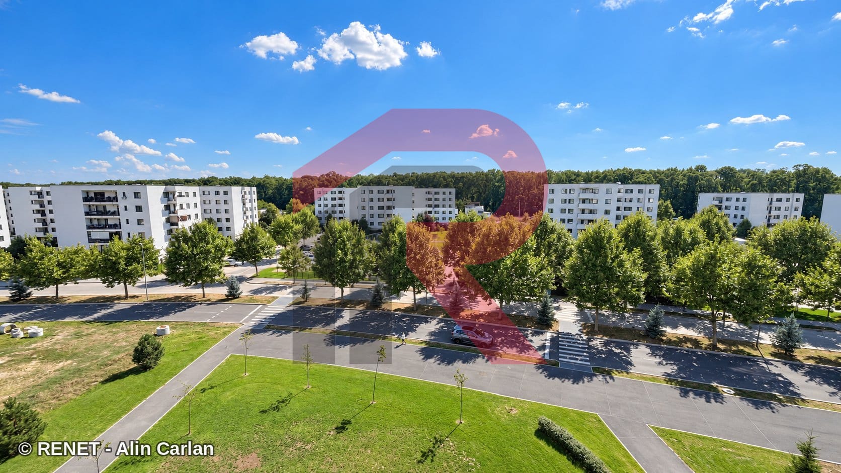 Prima închiriere Studio 2 camere - Vedere panoramică — fotografia 1 din 8