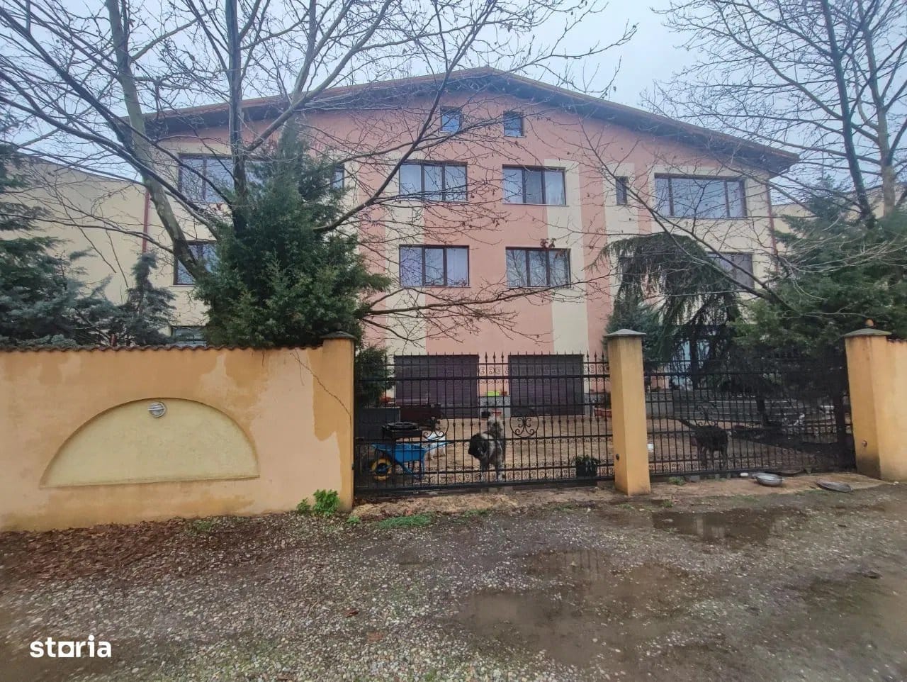 Vila Cernica langa lac - 435000 Euro negociabil — fotografia 1 din 23