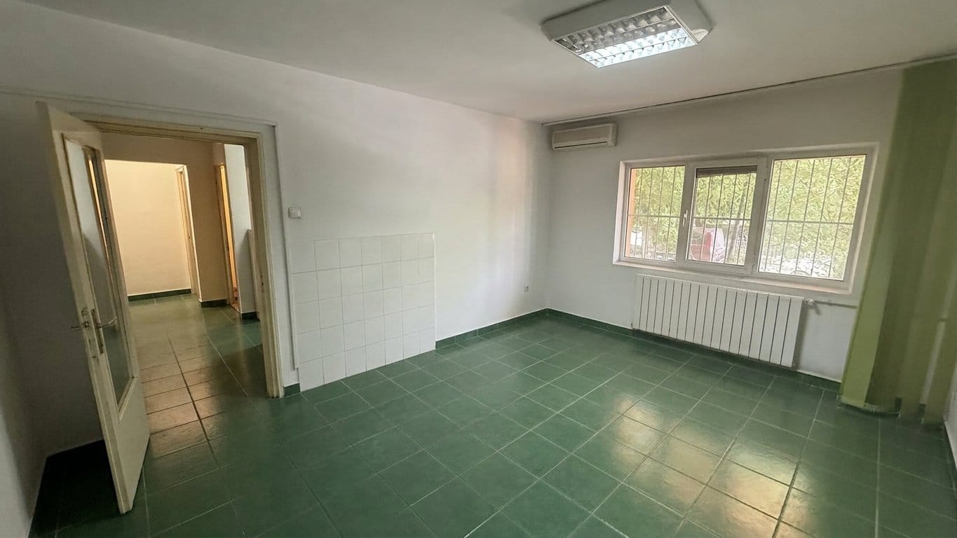 Apartament 2 camere decomandat, Nerva Traian — fotografia 1 din 9