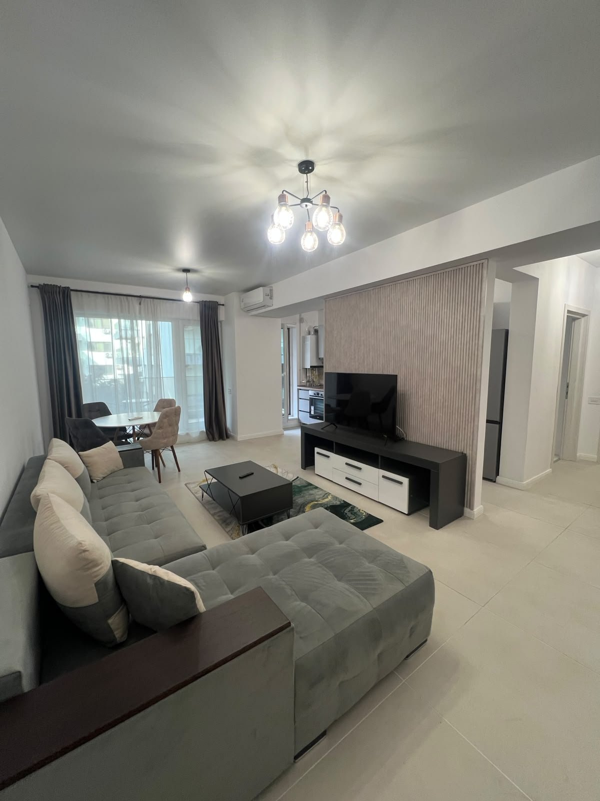 Apartament 2 camere, mobilat, etaj 1 Pipera