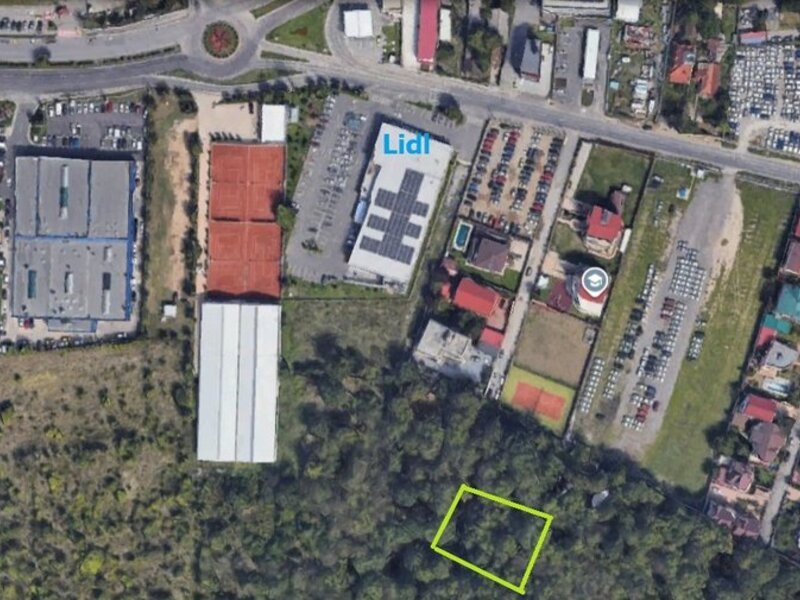 Teren Forestier zona Lebada Pantelimon Ilfov 18m deschidere la str Paris