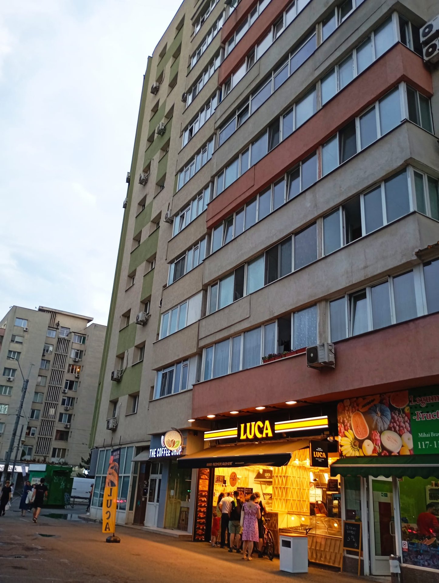 Apartament 2 camere mobilat, lângă metroul Iancului.