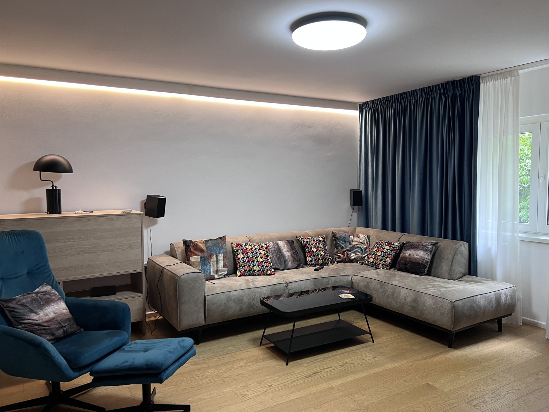 Apartament 3 camere decomandat Aviatiei - Elena Caragiani. La cheie.
