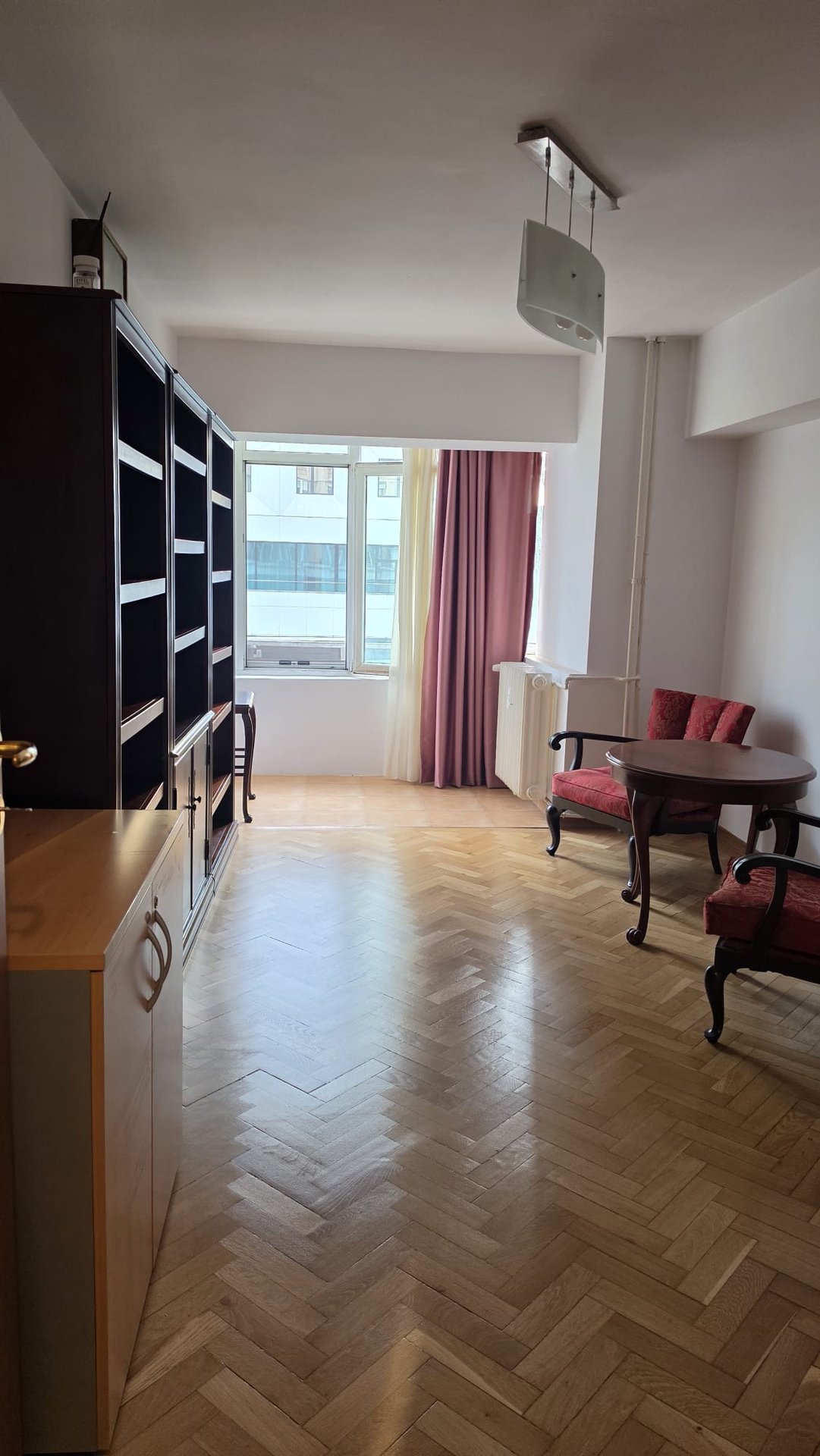 Apartament 3 camere, Unirii, etaj 1, decomandat