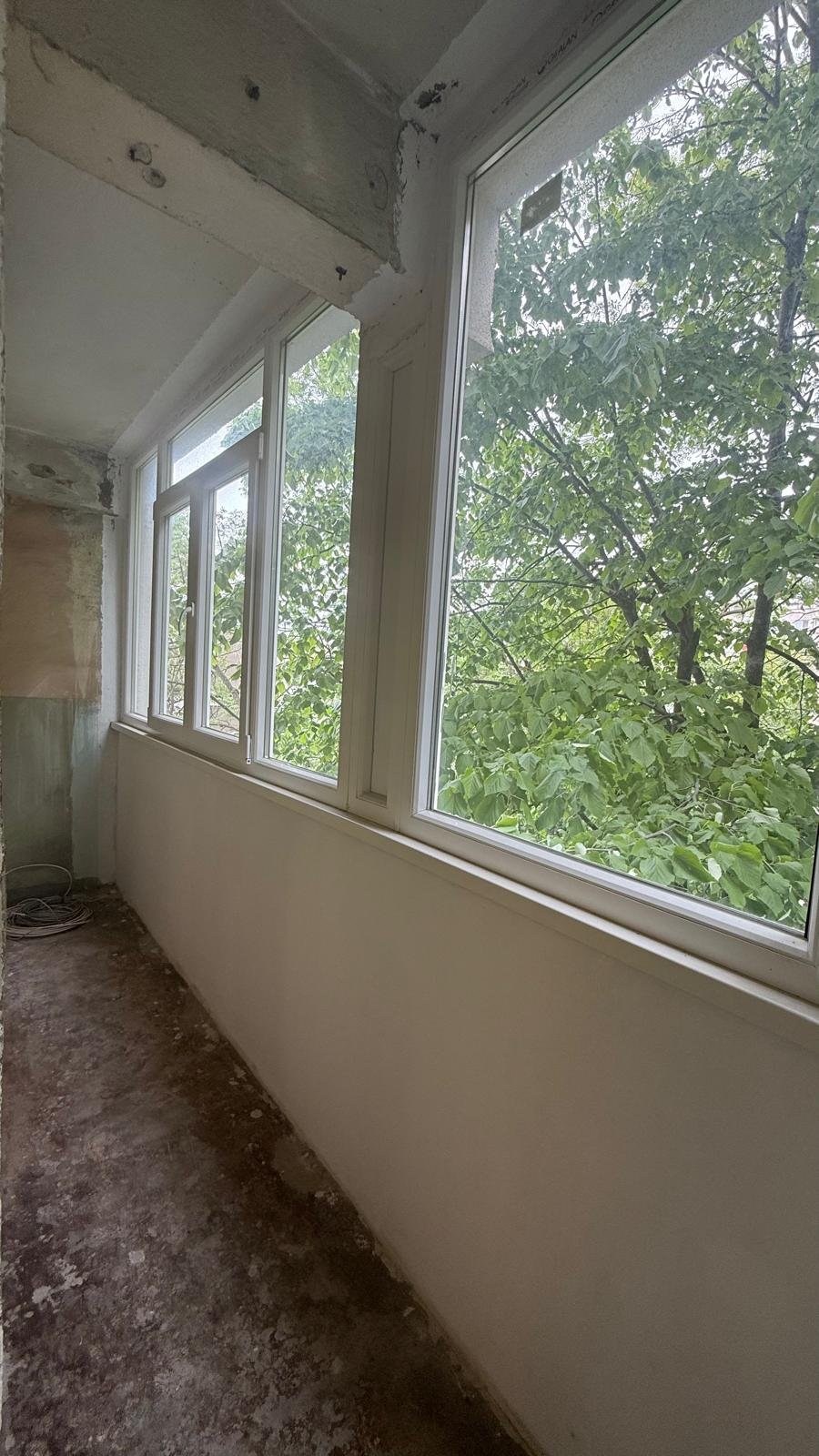Apartament 3 camere decomandat, etaj 4, Drumul Taberei