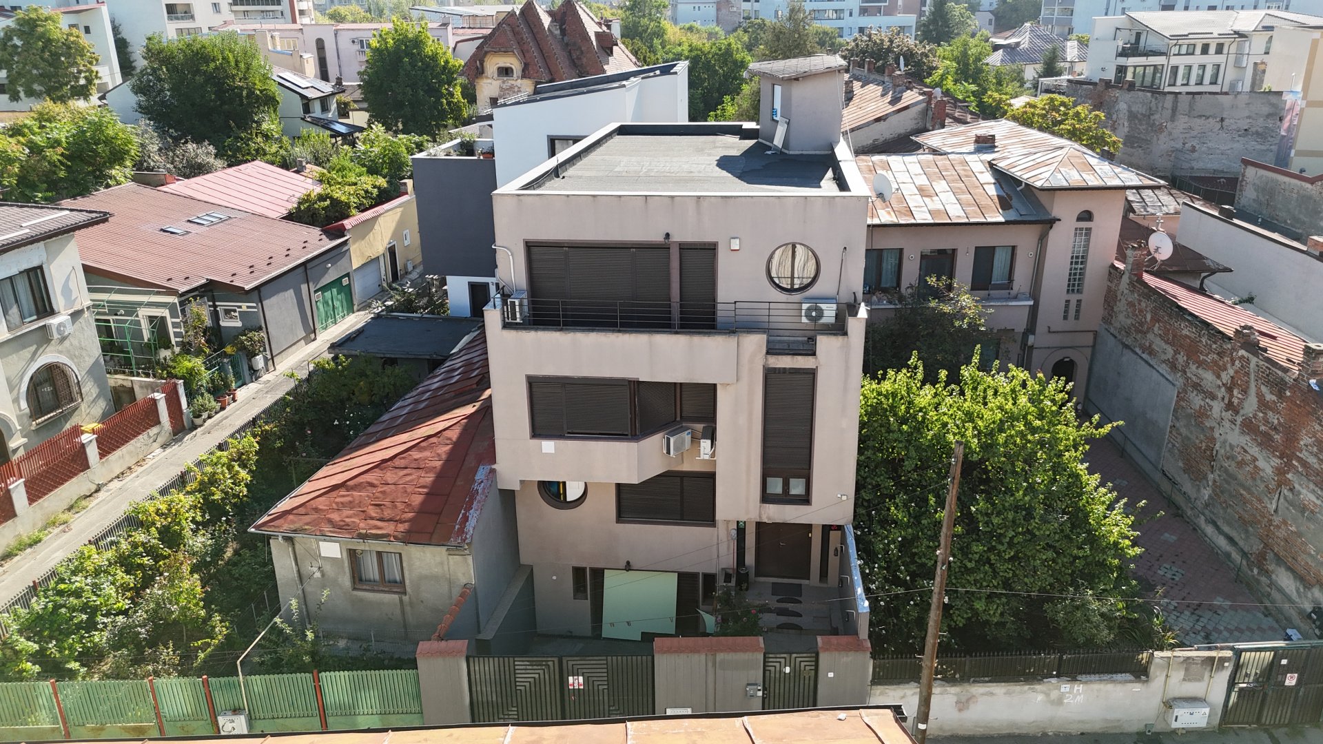 Vilă 13 Septembrie - lângă JW Marriott - Casa Poporului